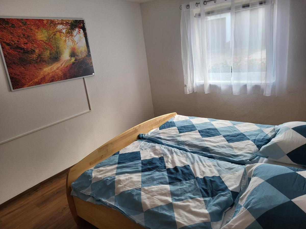 Leo-Hof Appartement Hirschwang Buitenkant foto